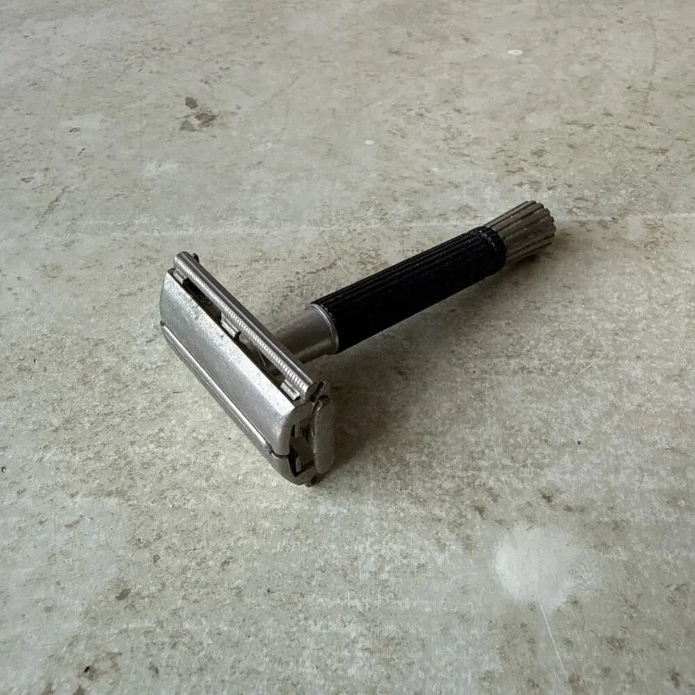 Vintage Gillette Black Safety Razor
